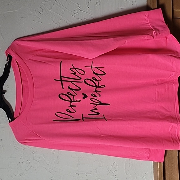 Perfectly Imperfect 2xl pink sweatshirt NWOT 💗 - Picture 2 of 6